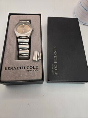 Kenneth Cole KC4145